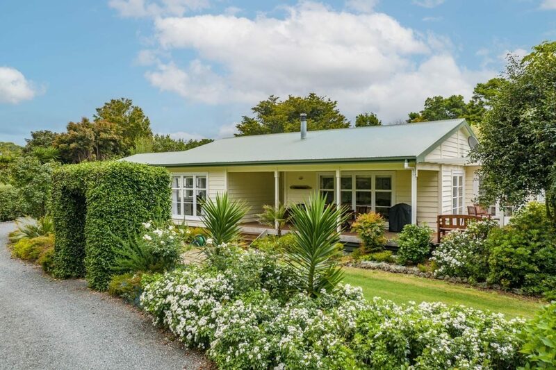 Cute Garden Home in Waipapa!