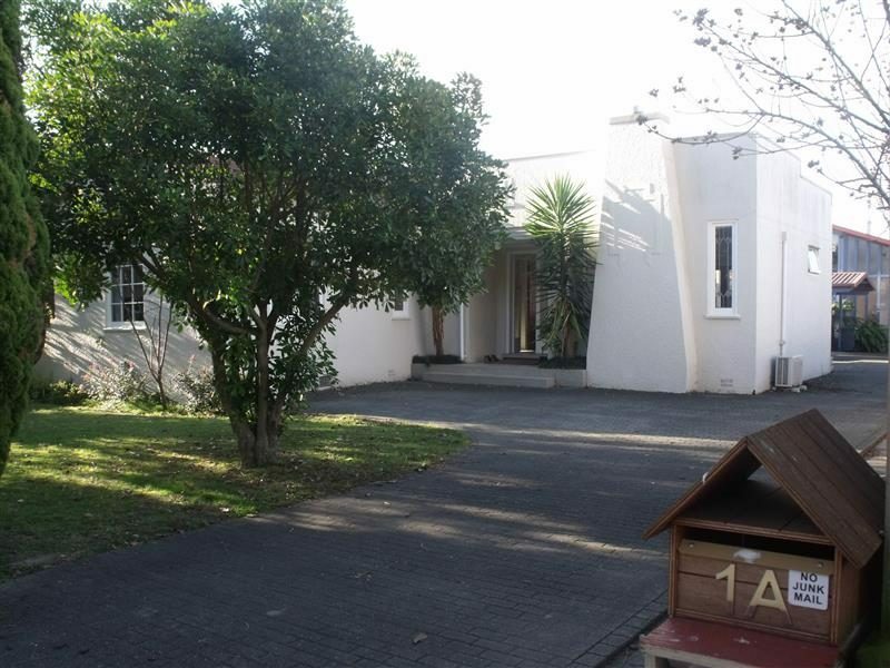 Spacious in Tom Parker