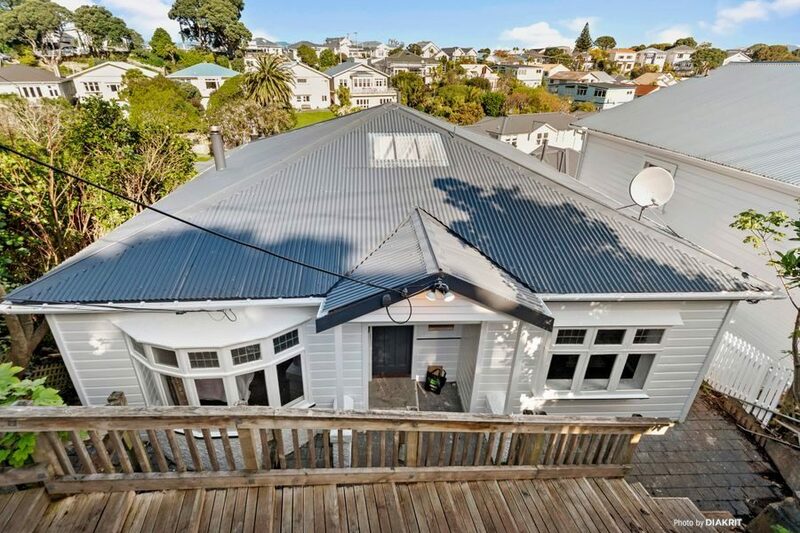 Ideally located in central Hataitai
