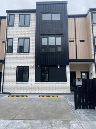 Brand New Luxury Townhouse in the Heart of Long Bay.