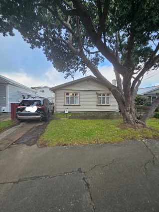 Homely 3-4 bedroom house in Miramar