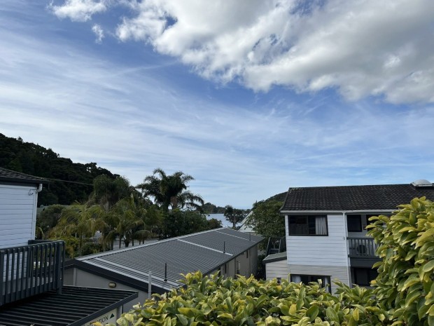 CENTRAL PAIHIA – WALKING DISTANCE TO EVERYTHING