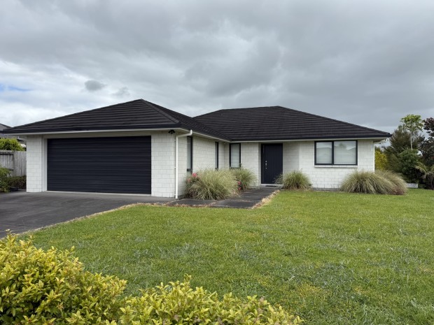 VERY TIDY FAMILY HOME HAURU