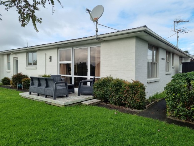 Tidy 3-Bedroom Home in Prime Location – Minutes to CBD