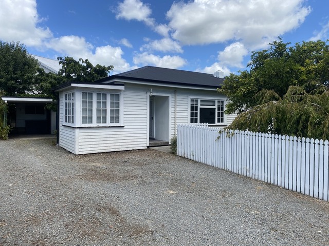 3 Bedroom Home In the Heart of The Village