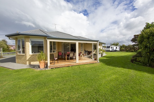 Waipu – Solid, Spacious & Convenient