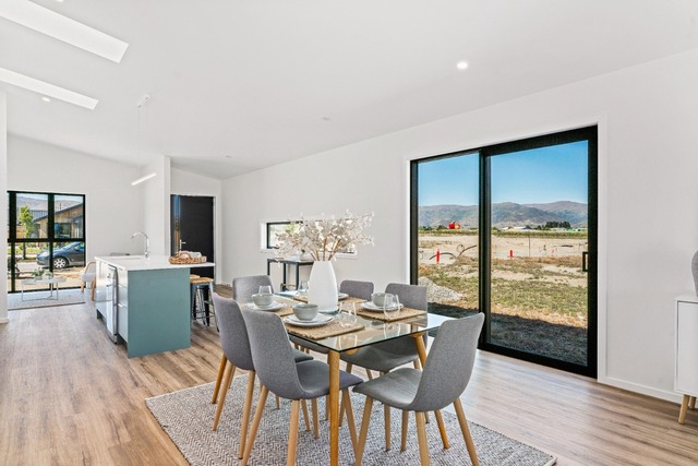 Brand new Eco friendly in Wooing Tree Estate.