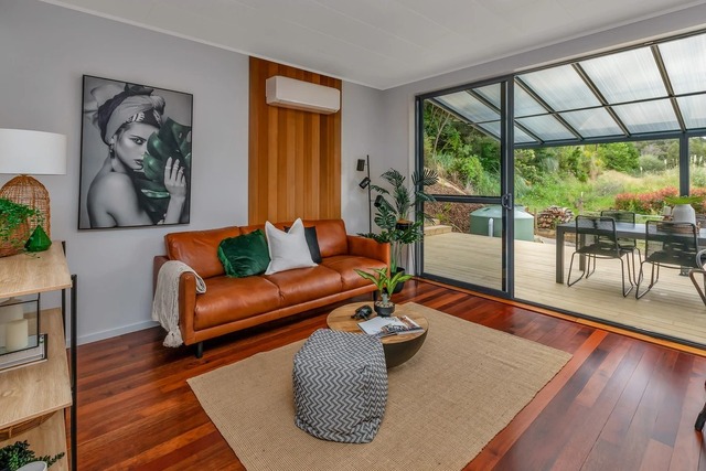 Fresh, Stylish, Warm – 2 Bedroom Retreat near Whangarei Heads!