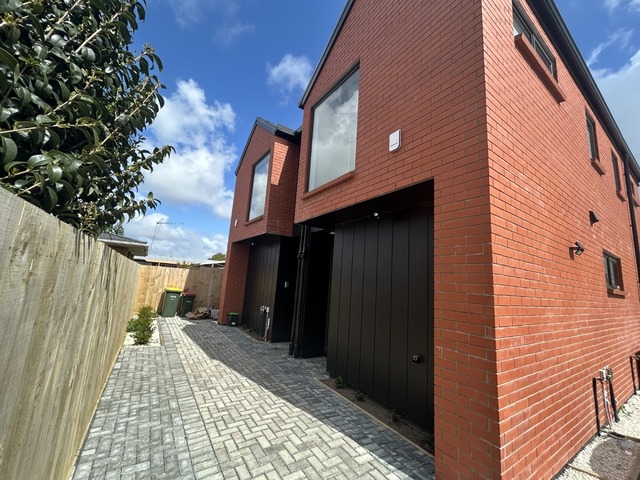 Brand New 2-Bedroom in Pakuranga Heights