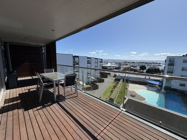 Top Floor Ocean Views!