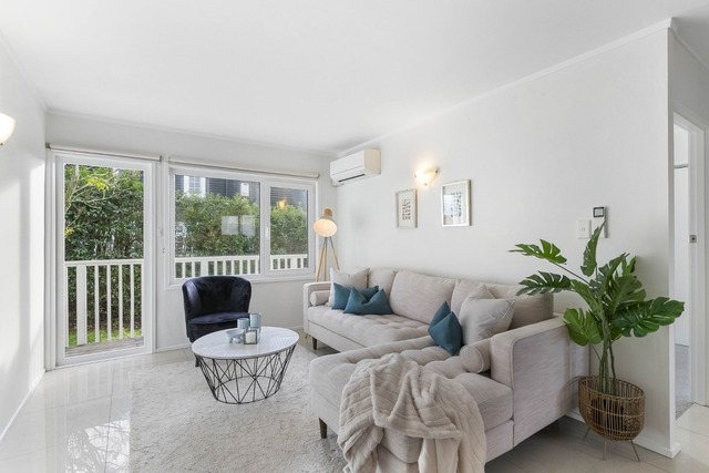 Beautiful 2-Bedroom Unit in the Heart of Remuera