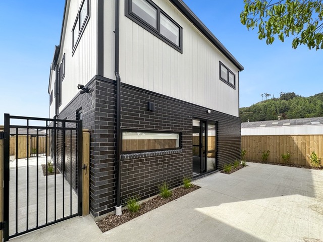 Top quality new build in Wallaceville