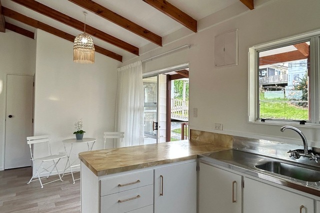 2-Bedroom Home for Rent in Onerahi