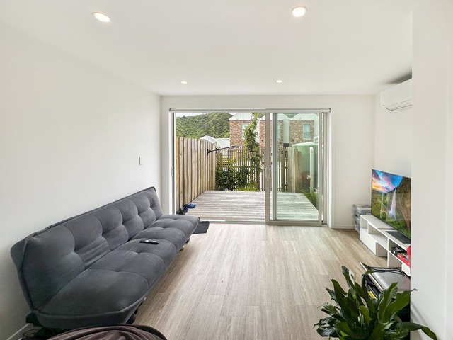 Great location, convenient living in Lower Hutt