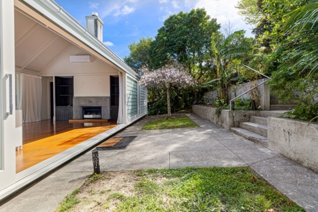 Contemporary Style in Torbay